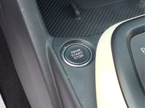 Used 2025 Kia K4 GT-Line w/ GT-Line Premium Package image 13