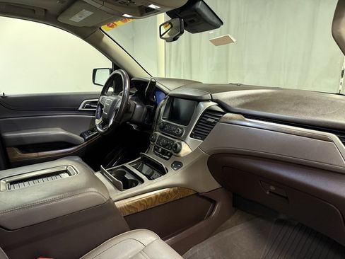 Used 2019 GMC Yukon Denali image 16
