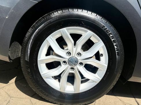Used 2017 Volkswagen Passat 1.8T S FWD image 51