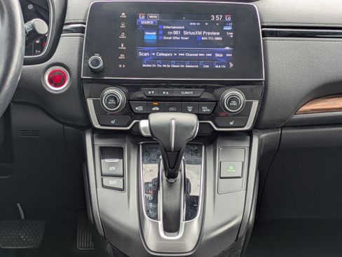 Used 2018 Honda CR-V Touring image 17