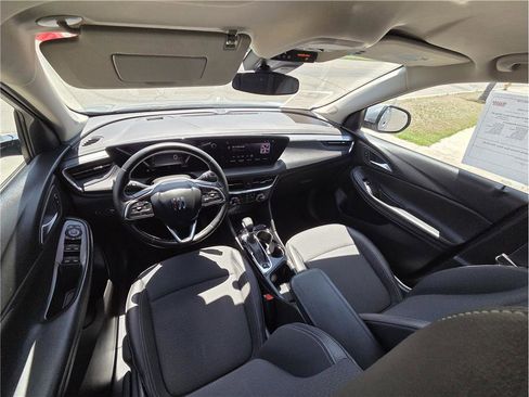 Used 2025 Buick Encore GX Preferred FWD image 11