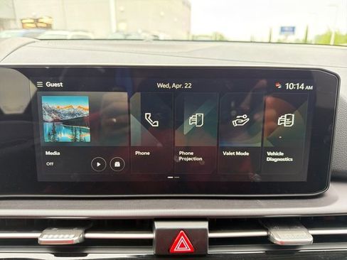 New 2026 Kia Sportage EX FWD image 12