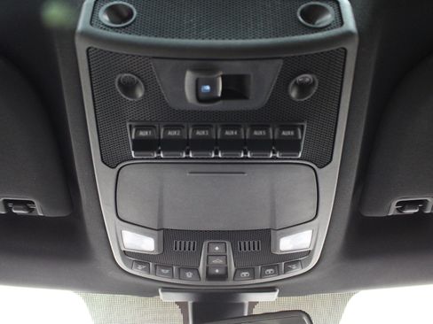 Used 2017 Ford F150 Raptor w/ Equipment Group 802A Luxury AWD/4WD image 20