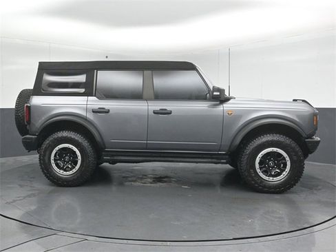 Certified 2021 Ford Bronco Badlands image 8