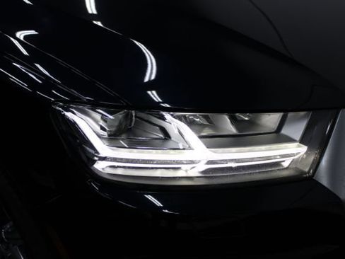 Used 2018 Audi Q7 3.0T Premium Plus w/ Premium Plus Package image 5