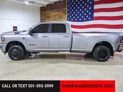 Used 2023 RAM 3500 Big Horn w/ Night Edition image 3