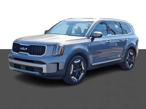 Certified 2023 Kia Telluride EX AWD/4WD image 3