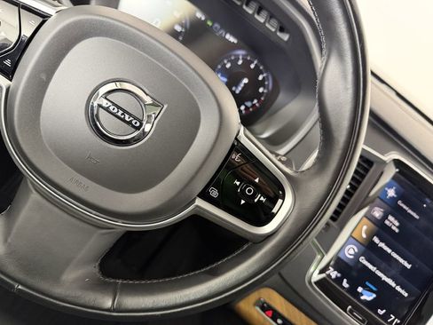 Used 2021 Volvo XC90 T6 Momentum w/ Climate Package AWD/4WD image 24