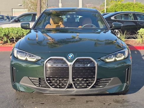 Used 2024 BMW i4 eDrive40 w/ Premium Package RWD image 3