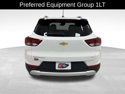 Certified 2026 Chevrolet TrailBlazer LT w/ Convenience Package FWD image 4