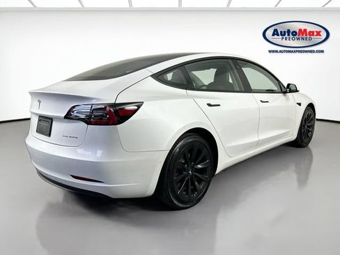 Used 2022 Tesla Model 3 Long Range AWD/4WD image 2