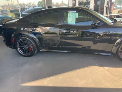Used 2023 Dodge Charger SRT Hellcat w/ Harman/Kardon Audio Group RWD image 4