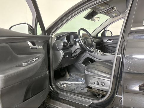Used 2023 Hyundai Santa Fe XRT image 2