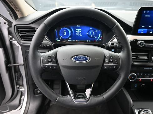 Used 2020 Ford Escape SE Sport AWD/4WD image 12