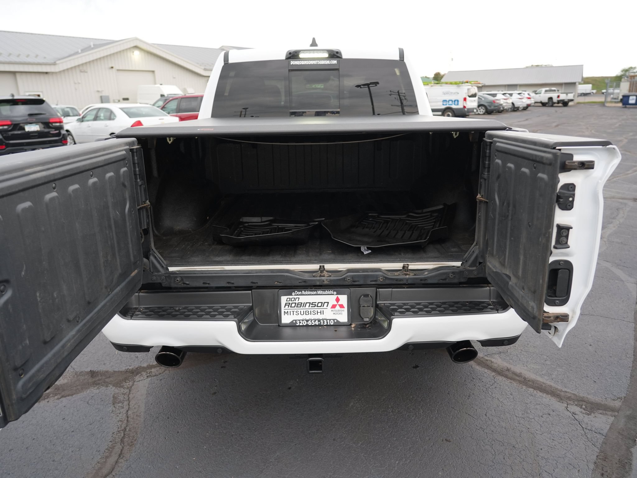 Used 2024 RAM 1500 Limited AWD/4WD image 30