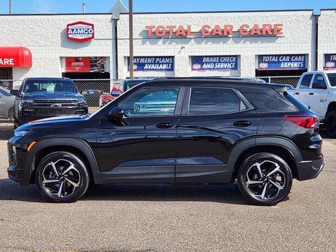 Used 2022 Chevrolet TrailBlazer RS AWD/4WD image 3