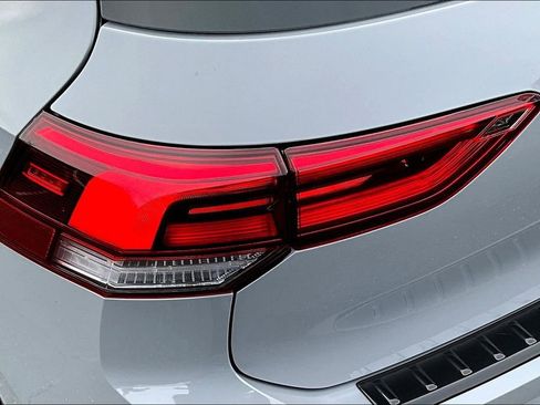 New 2026 Volkswagen GTI SE image 22