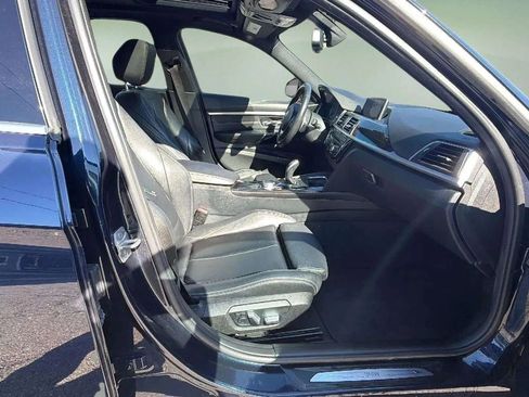 Used 2017 BMW 330i xDrive Sedan image 10