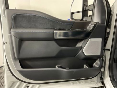 New 2026 Ford F250 Platinum image 12