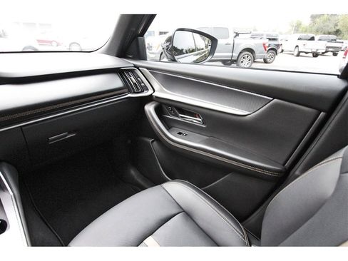 Certified 2025 MAZDA CX-70 3.3 Turbo S w/ Premium Package image 9