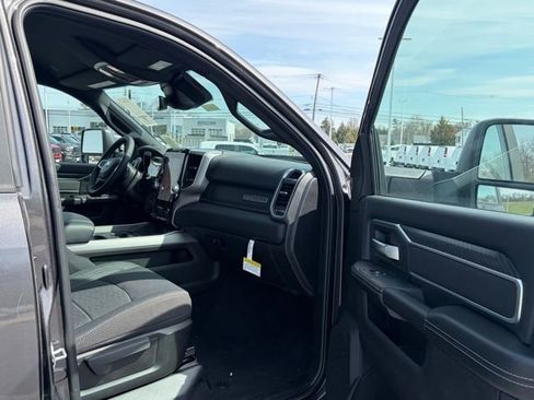 New 2026 RAM 3500 Big Horn AWD/4WD image 27
