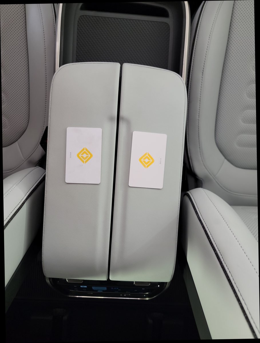 Used 2023 Rivian R1S Adventure Quad AWD/4WD image 31