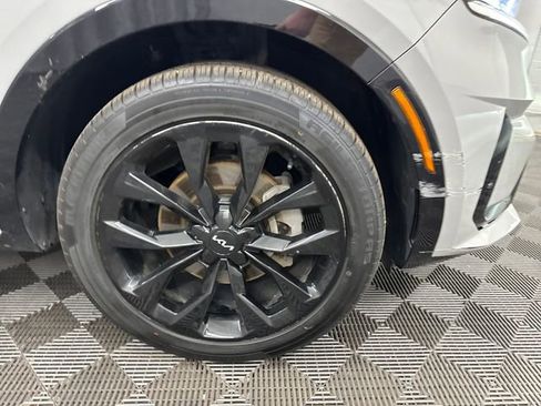 Certified 2022 Kia Sorento SX FWD image 31