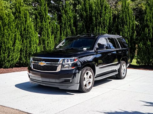Used 2017 Chevrolet Tahoe LT RWD image 5