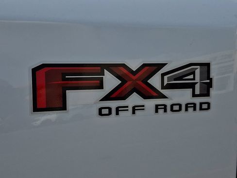 Certified 2025 Ford Ranger Lariat w/ FX4 Off-Road Package AWD/4WD image 30