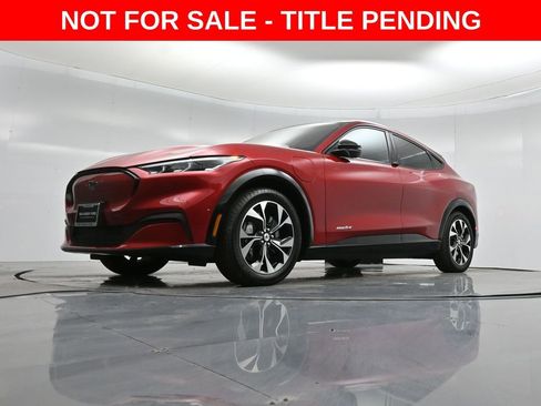 Certified 2023 Ford Mustang Mach-E Premium image 47