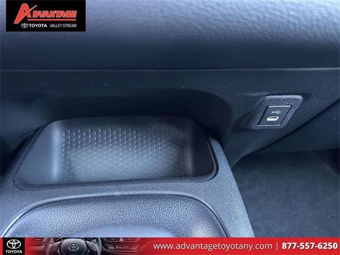 Certified 2023 Toyota Corolla SE image 31