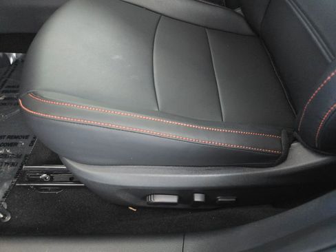 New 2025 Nissan Sentra SR w/ SR Premium Package image 19