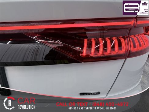 Used 2020 Audi Q8 Prestige w/ Prestige Package AWD/4WD image 82