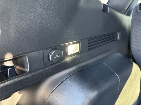 Used 2023 Honda CR-V Sport image 46