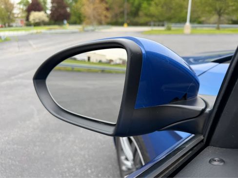 Used 2023 Volkswagen Jetta SE FWD image 22