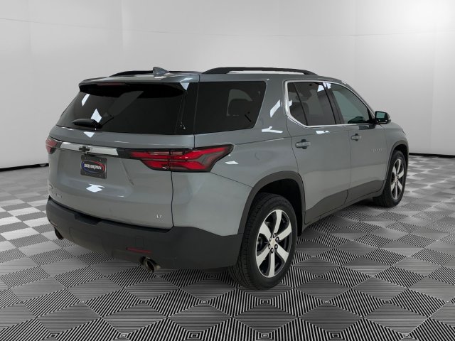 Certified 2023 Chevrolet Traverse LT w/ LT Premium Package AWD/4WD image 5