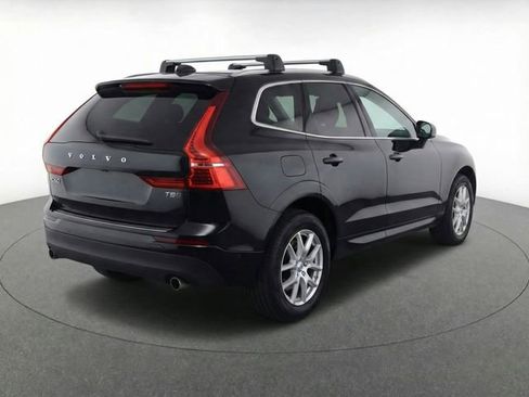 Used 2019 Volvo XC60 T5 Momentum w/ Premium Package image 28