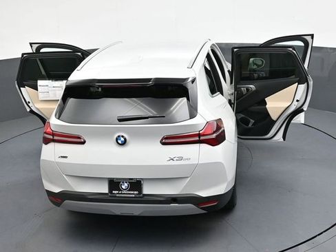 New 2026 BMW X3 xDrive30 w/ Premium Package image 40