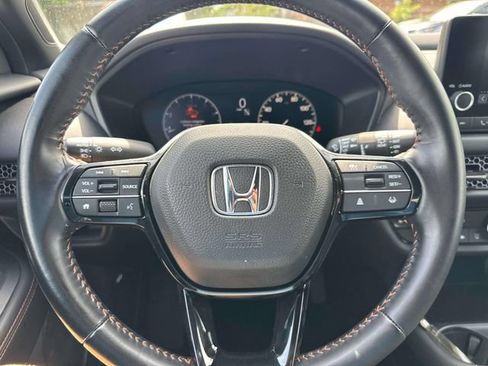 Certified 2025 Honda HR-V Sport image 21