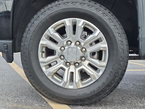 Used 2021 GMC Sierra 2500 Denali w/ Denali Ultimate Package AWD/4WD image 6