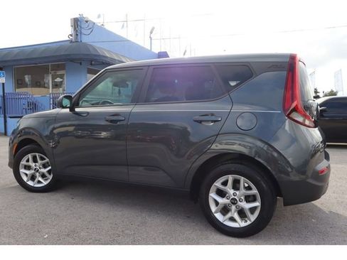 Used 2020 Kia Soul S image 7