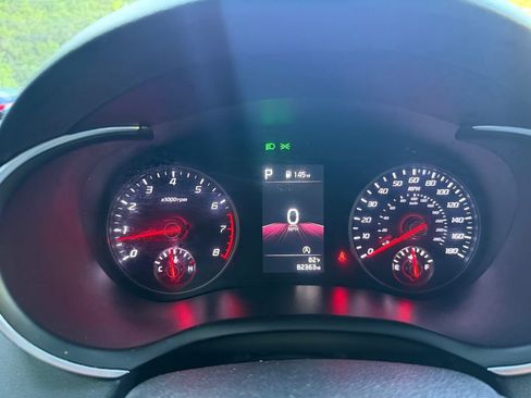 Used 2022 Kia Stinger GT-Line RWD image 19