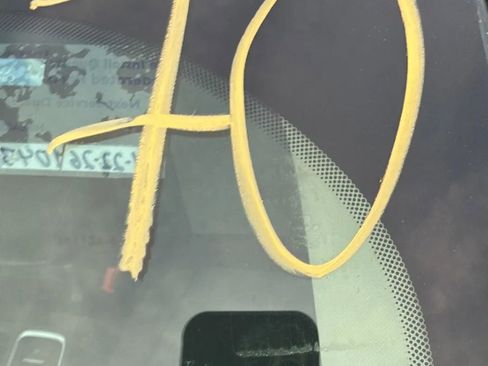 Used 2018 Ford Escape SE image 31