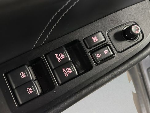 Used 2019 Subaru Outback 2.5i Limited image 14