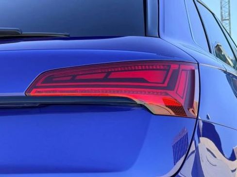 Used 2021 Audi SQ5 Premium Plus w/ Premium Plus Package image 55