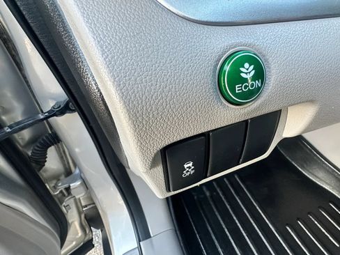 Used 2012 Honda CR-V LX image 17
