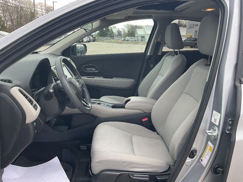 Used 2022 Honda HR-V EX image 8
