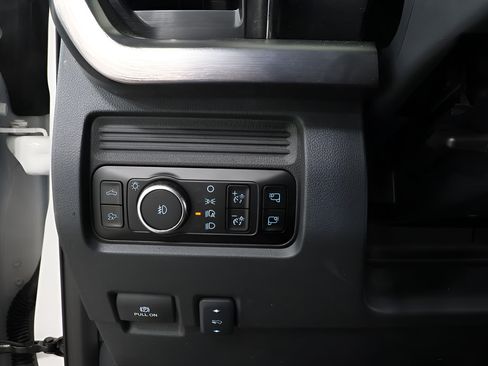 Used 2025 Ford F450 Lariat w/ Lariat Ultimate Package AWD/4WD image 20