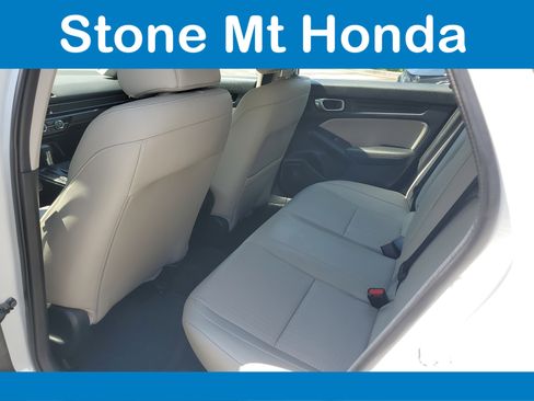 Used 2023 Honda Civic EX-L image 10