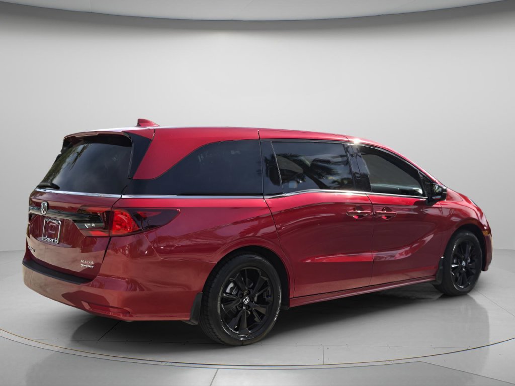 Certified 2024 Honda Odyssey Sport image 7